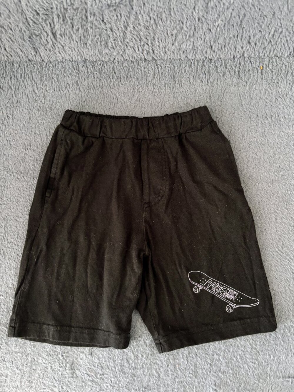 Kids Black Shorts Size 100 Skateboard Graphic Elastic Waist